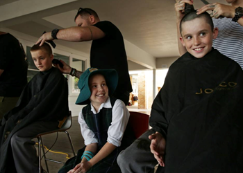 Classmates shave their heads for Lani  IMAGE
