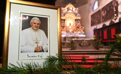 Image:​​​​​​​Church in Australia mourns death of Pope Benedict XVI