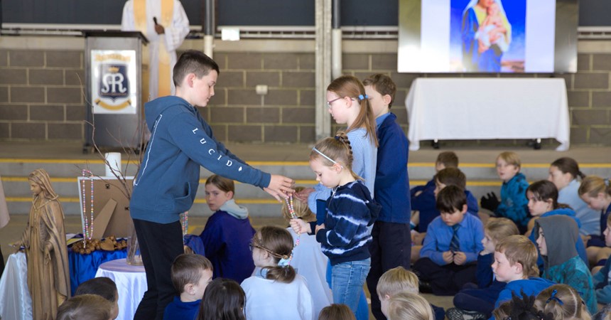 St Mary’s Primary School celebrates the feast of Our Lady Help of Christians IMAGE