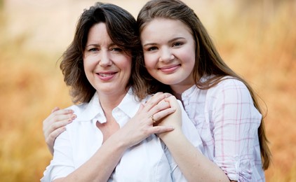 Ten important conversations to have with your daughter IMAGE